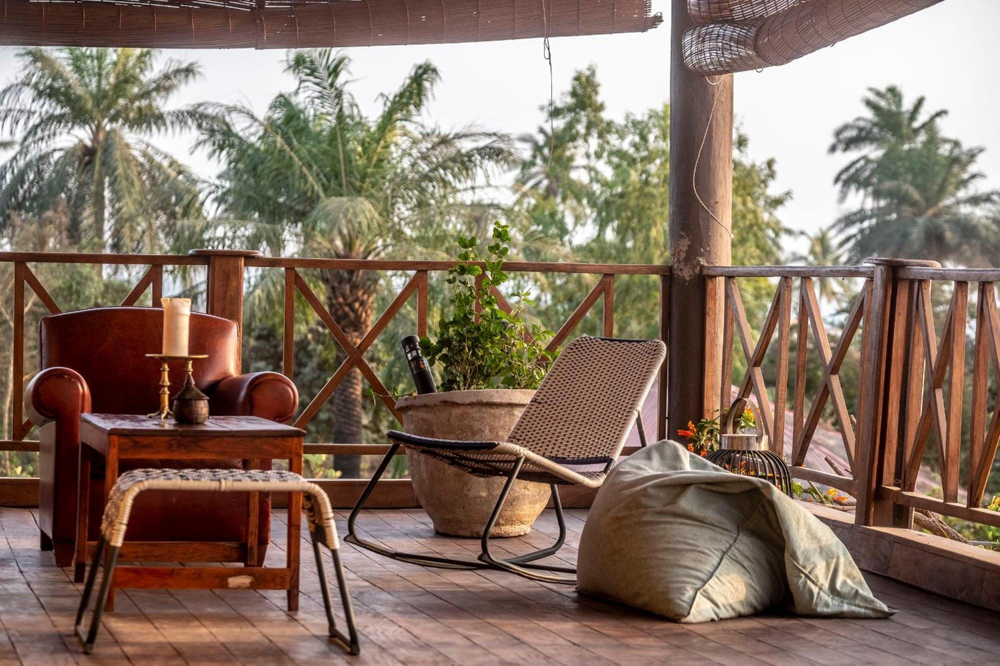 Mansa Musso Lodge Sanyang Екстериор снимка